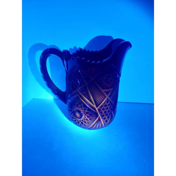 Vintage Westmoreland Ruby Red Amberina Glass 6" Pitcher Glows! - Picture 13 of 15